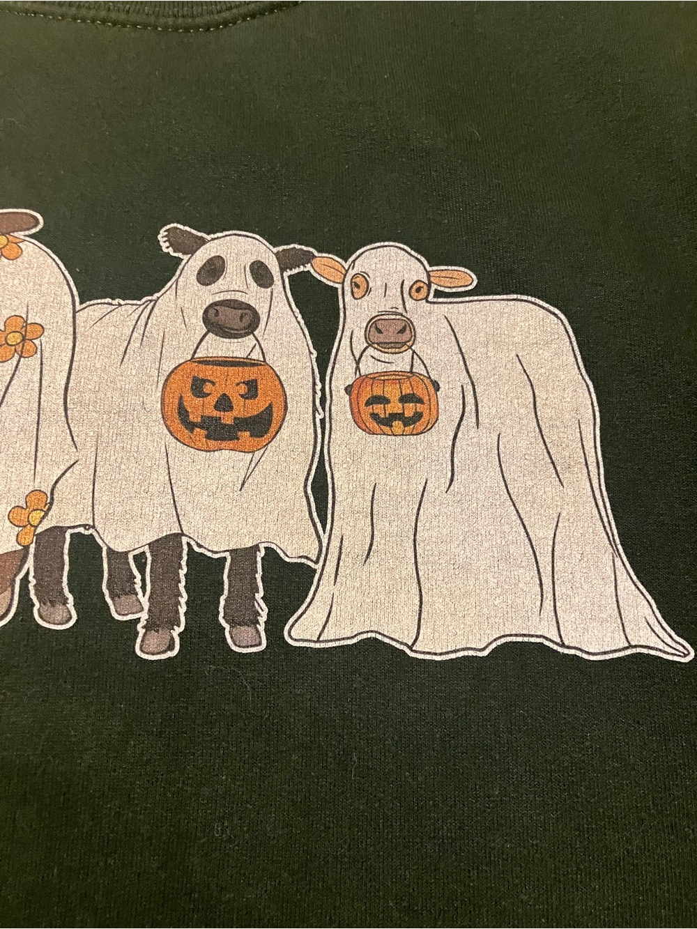 Gildan Dark Green Halloween Cow Ghost Crewneck Sweatshirt - Size Medium - Picture 3 of 6